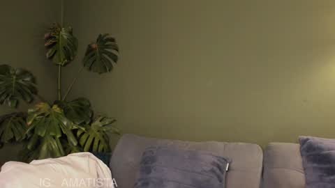 Snapshot of sweet_mara_cat chatting on 22, 1, 2025 Mor online show from 22, 1, 2025