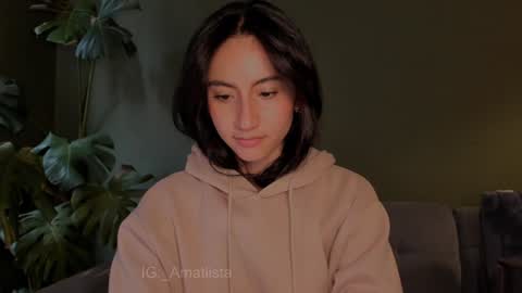 Snapshot of sweet_mara_cat chatting on 31, 1, 2025 Mor online show from 31, 1, 2025