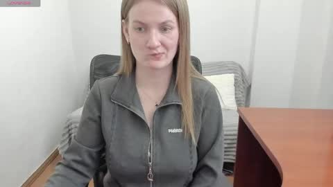 Mila online show from 3, 5, 2026