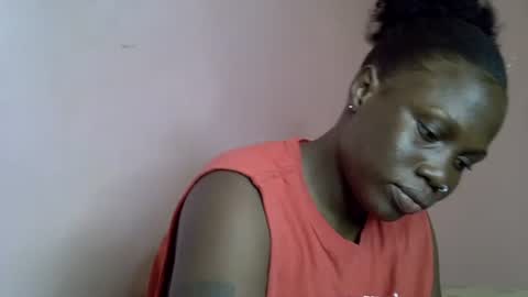 Snapshot of sweet_monalisa93 chatting on 10, 5, 2026 Lisa online show from 10, 5, 2026