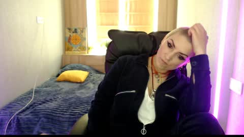 sweet_n_strong online show from 14, 5, 2026