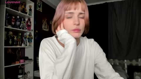 kira online show from 29, 4, 2026