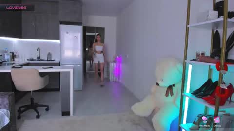 Ashley online show from 18, 3, 2026