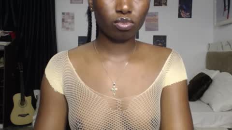 Snapshot of sweet_puna chatting on 13, 11, 2025 Nancy online show from 13, 11, 2025