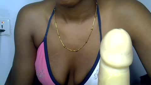 sweet girl online show from 6, 7, 2026