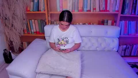 Snapshot of sweet_sin21 chatting on 17, 7, 2026 Start 18 year Noa 19 year online show from 17, 7, 2026