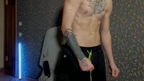 sweet_smith8 online show from 12, 1, 2026