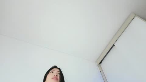 Snapshot of sweet_sophie_7 chatting on 19, 7, 2026 sweet_sophie_7 online show from 19, 7, 2026