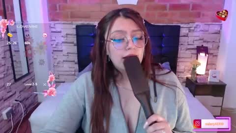 Snapshot of sweet_valery21 chatting on 5, 3, 2025 valery online show from 5, 3, 2025