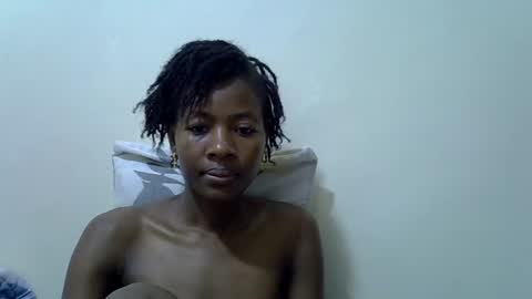Snapshot of sweet_vee1 chatting on 3, 8, 2026 Princess vee online show from 3, 8, 2026