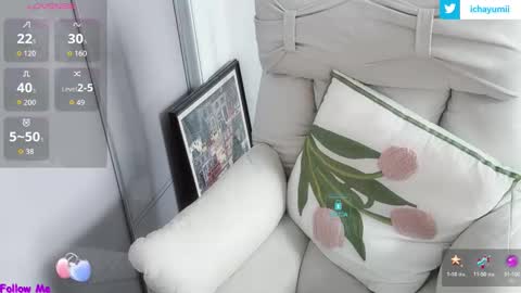 sweet_yumiq online show from 4, 10, 2025