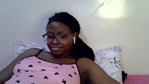 sweet_zarah online show from 23, 4, 2026