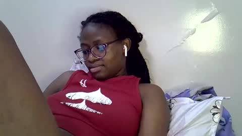 sweet_zarah online show from 26, 4, 2026