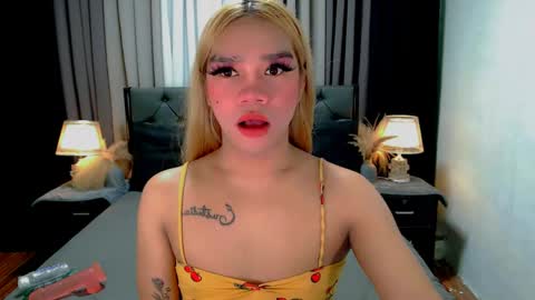 bea takashi  online show from 25, 4, 2026
