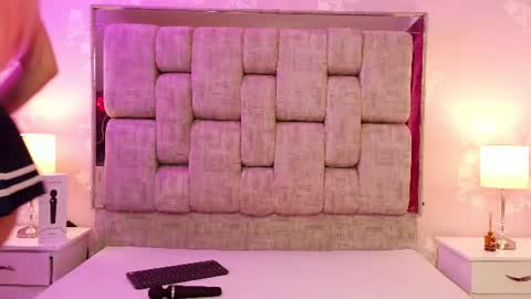 Snapshot of sweetalana1 chatting on 8, 7, 2026 SweetAlana online show from 8, 7, 2026