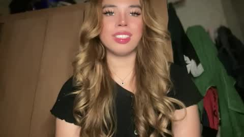 Snapshot of sweetalexa19 chatting on 9, 4, 2026 alexa your one and only queen online show from 9, 4, 2026