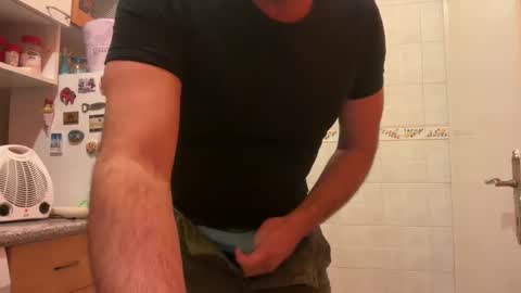 Snapshot of sweetandstrongjoy chatting on 27, 12, 2024 sweetandstrongjoy online show from 27, 12, 2024