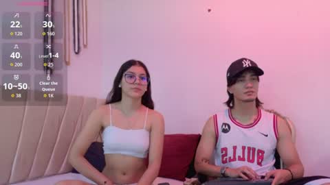 sweetauracouple online show from 17, 6, 2026