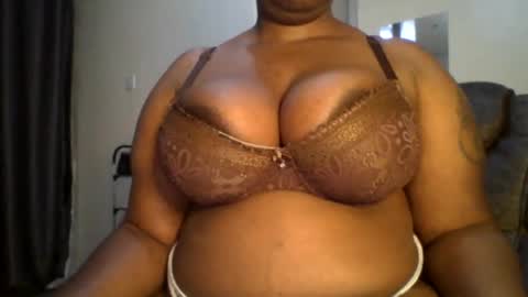 sweetbaby46 online show from 5, 2, 2025