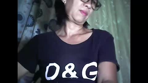 Snapshot of sweetbella24 chatting on 19, 5, 2026 im anne online show from 19, 5, 2026