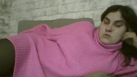 Snapshot of sweetbesty5322 chatting on 6, 1, 2026 sweetbesty5322 online show from 6, 1, 2026