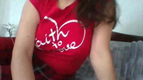 Snapshot of sweetbesty5322 chatting on 10, 1, 2026 sweetbesty5322 online show from 10, 1, 2026