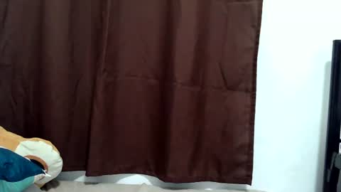 sweetbianca25 online show from 4, 8, 2026