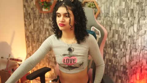 Salom independent model online show from 10, 7, 2026