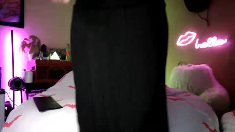 Snapshot of sweetcarimilla83 chatting on 12, 1, 2026 Jillian online show from 12, 1, 2026