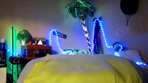 Snapshot of sweetcarimilla83 chatting on 9, 2, 2026 Jillian online show from 9, 2, 2026