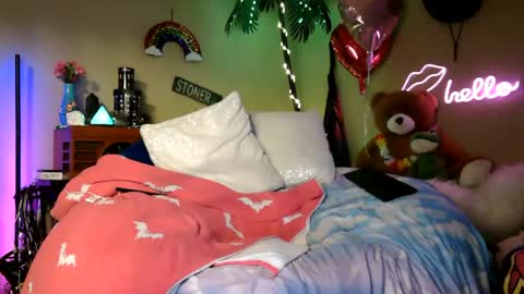 Snapshot of sweetcarimilla83 chatting on 3, 3, 2026 Jillian online show from 3, 3, 2026