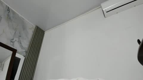 sweetcata_ts online show from 7, 5, 2026