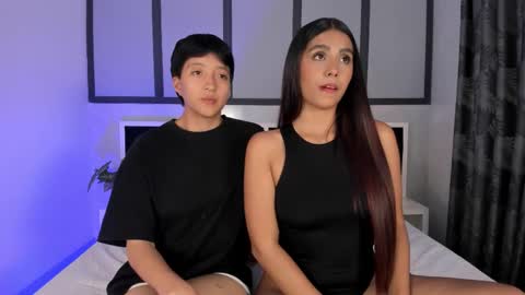 Eva Short hair girl  - Victoria Long red hair online show from 18, 2, 2026