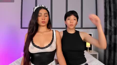 Eva Short hair girl  - Victoria Long red hair online show from 15, 4, 2026