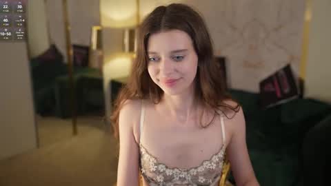 Snapshot of sweetdesiree_ chatting on 30, 10, 2025 Amelia online show from 30, 10, 2025