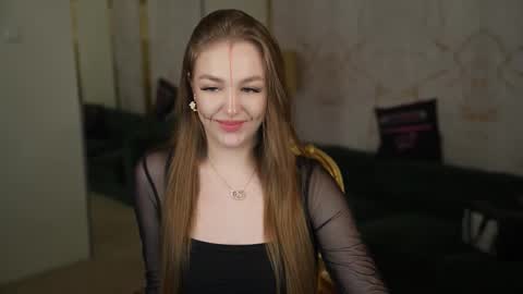 Snapshot of sweetdesiree_ chatting on 31, 10, 2025 Amelia online show from 31, 10, 2025