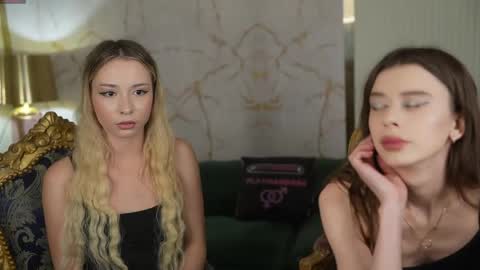 Snapshot of sweetdesiree_ chatting on 23, 4, 2026 Amelia online show from 23, 4, 2026