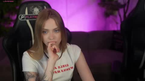Snapshot of sweetdesiree_ chatting on 5, 5, 2026 Amelia online show from 5, 5, 2026