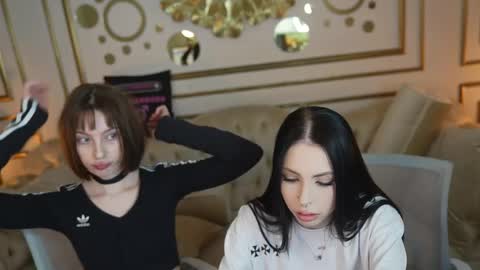 Snapshot of sweetdesiree_ chatting on 21, 5, 2026 Amelia online show from 21, 5, 2026