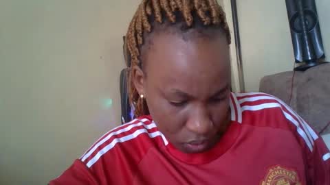 sweetdiva2012 online show from 1, 10, 2025