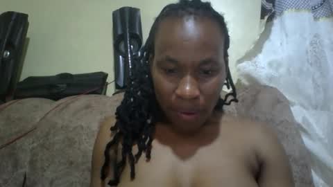 sweetdiva2012 online show from 14, 12, 2025