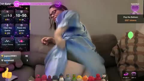 Snapshot of sweeteileen887 chatting on 6, 3, 2025 Eileen online show from 6, 3, 2025