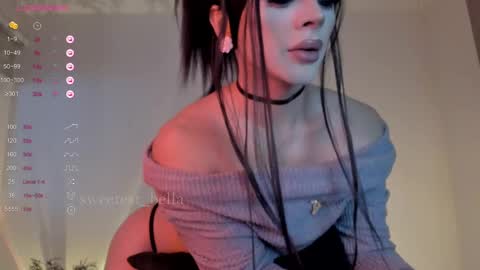 Bella online show from 11, 9, 2025