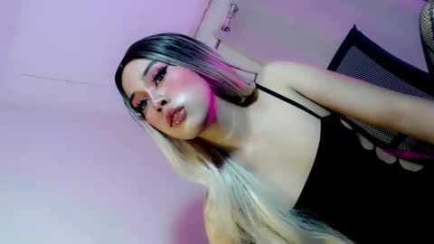 Snapshot of sweetest_bunny chatting on 25, 3, 2026 sweetest_bunny online show from 25, 3, 2026