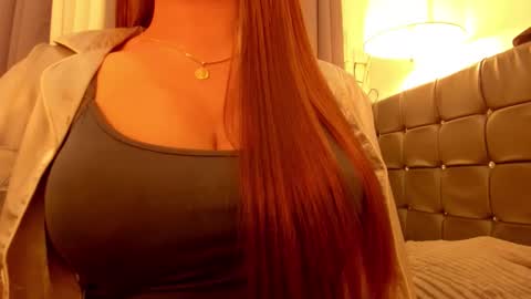 sweetest_one4 online show from 16, 3, 2026