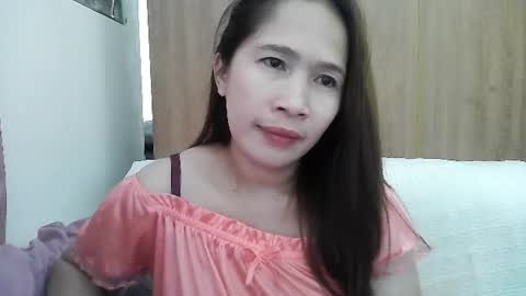 Snapshot of sweetfilipinawet chatting on 12, 7, 2026 Stacy online show from 12, 7, 2026