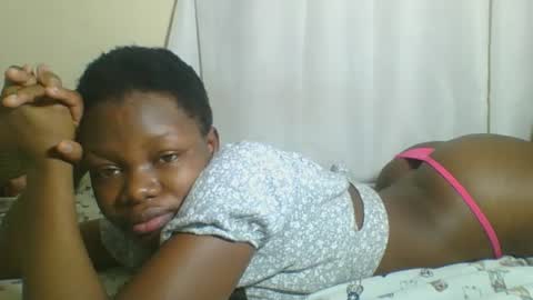 Snapshot of sweetgal2025 chatting on 26, 6, 2026 EUNICE online show from 26, 6, 2026
