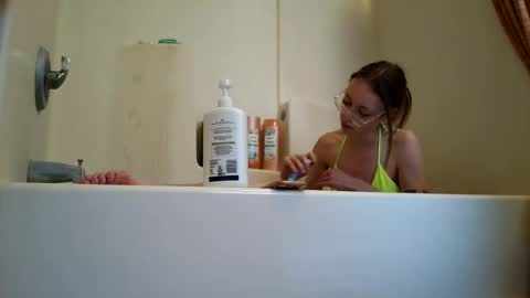 sweetgirlls online show from 20, 5, 2026