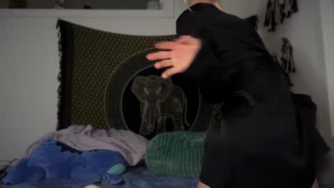 sweetgracee online show from 15, 2, 2025