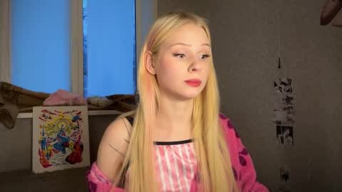 Snapshot of sweetielis chatting on 22, 12, 2024 sweetie Lisa3 online show from 22, 12, 2024